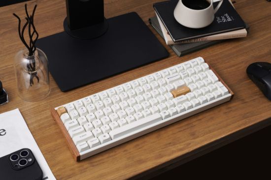 Picture of Keychron K4 HE 96% Magnetic Switch Hot-Swap RGB Wireless Keyboard – White (Wood + Aluminium)